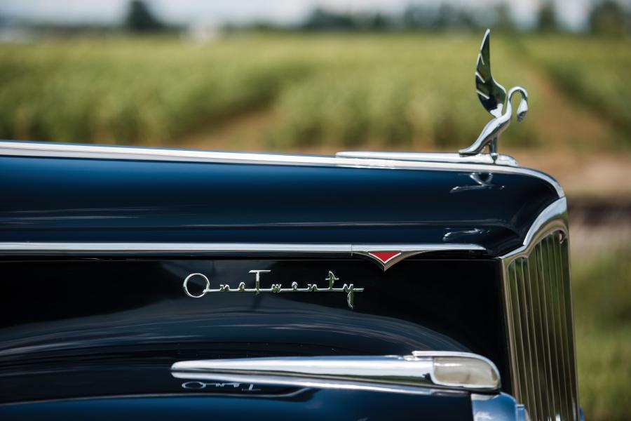 Детали экстерьера Packard 120 Station Wagon by Hercules (1901-1493) 1941 года  (фото 12 из 27)